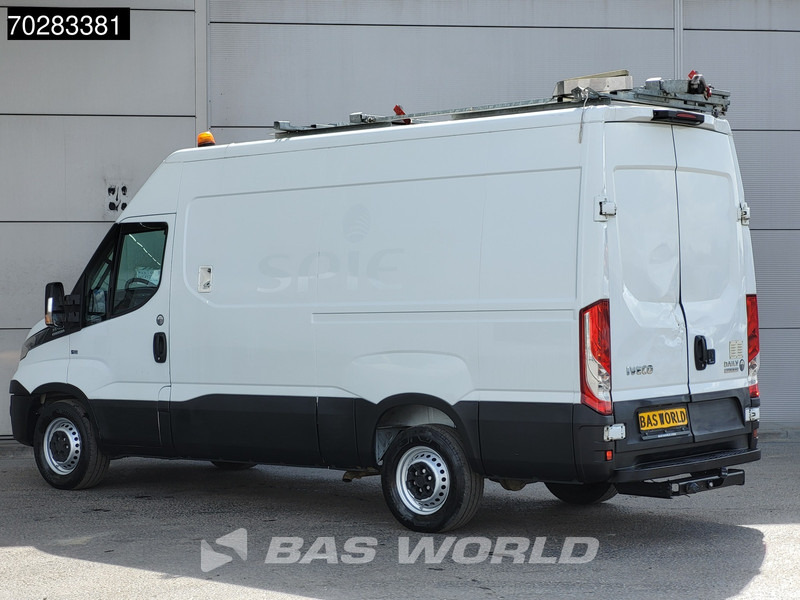 Iveco Daily 35S14 Automaat L2H2 3,5t Trekhaak Airco Cruise Camera Werkplaatsinrichting Euro6 Tankinstallatie Servicewagen L2 12m3 Airco Trek - Fourgon utilitaire: photos 3 Iveco Daily 35S14 Automaat L2H2 3,5t Trekhaak Airco Cruise Camera Werkplaatsinrichting Euro6 Tankinstallatie Servicewagen L2 12m3 Airco Trek - Fourgon utilitaire: photos 3