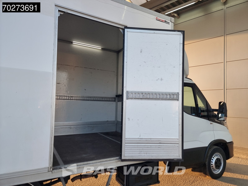 Iveco Daily 35S14 Automaat Laadklep Zijdeur Bakwagen Airco Cruise Meubelbak Koffer 20m3 Airco Cruise control - Fourgon: photos 3 Iveco Daily 35S14 Automaat Laadklep Zijdeur Bakwagen Airco Cruise Meubelbak Koffer 20m3 Airco Cruise control - Fourgon: photos 3