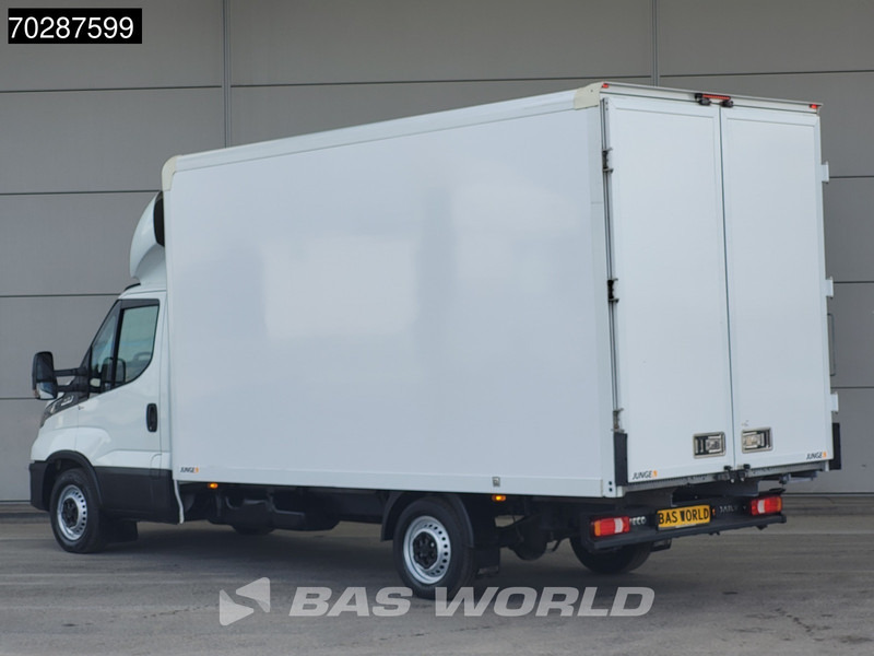 Iveco Daily 35S16 Automaat Bakwagen Achterdeuren Airco Camera Euro6 Meubelbak Koffer 21m3 Airco - Fourgon: photos 2 Iveco Daily 35S16 Automaat Bakwagen Achterdeuren Airco Camera Euro6 Meubelbak Koffer 21m3 Airco - Fourgon: photos 2