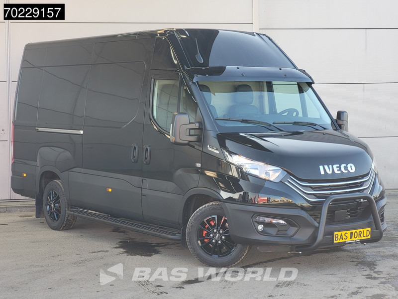 Iveco Daily 35S16 Automaat Black Edition L2H2 Airco Cruise LM-Velgen 3500kg trekgewicht Euro6 L2 12m3 Airco Cruise control - Fourgon utilitaire: photos 2 Iveco Daily 35S16 Automaat Black Edition L2H2 Airco Cruise LM-Velgen 3500kg trekgewicht Euro6 L2 12m3 Airco Cruise control - Fourgon utilitaire: photos 2