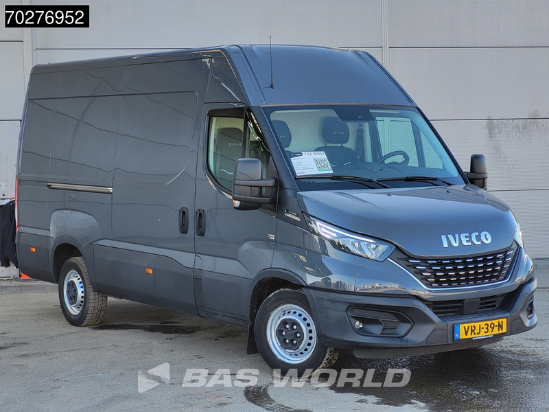 Iveco Daily 35S16 Automaat L2H2 3,5t Trekhaak LED ACC Airco Cruise L2 12m3 Airco Trekhaak - Fourgon utilitaire: photos 3 Iveco Daily 35S16 Automaat L2H2 3,5t Trekhaak LED ACC Airco Cruise L2 12m3 Airco Trekhaak - Fourgon utilitaire: photos 3