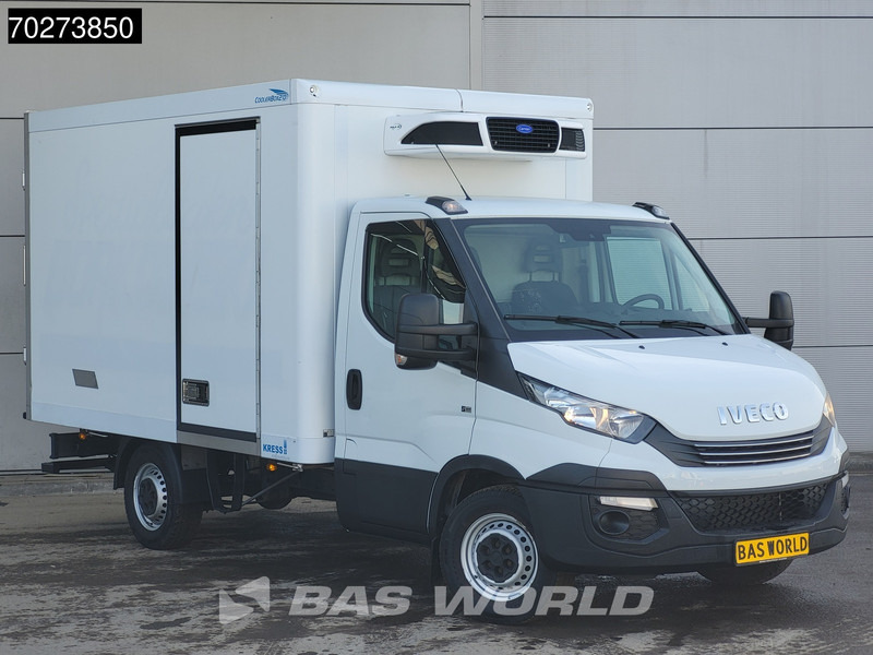 Iveco Daily 35S16 Koelwagen Automaat Carrier Pulsar 400 380V Stekker Airco Cruise Camera Koel Koeler Kühlwagen Kühlkoffer 12m3 Airco Cruise - Véhicule utilitaire frigorifique: photos 2 Iveco Daily 35S16 Koelwagen Automaat Carrier Pulsar 400 380V Stekker Airco Cruise Camera Koel Koeler Kühlwagen Kühlkoffer 12m3 Airco Cruise - Véhicule utilitaire frigorifique: photos 2