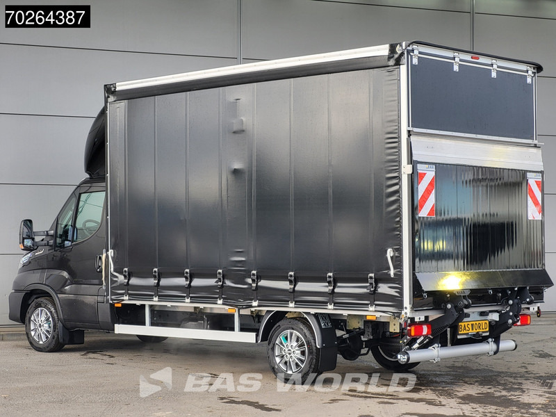 Iveco Daily 35S18 3.0L 180PK Automaat Schuifzeilen Laadklep ACC LED Navi Camera Euro6 Schuifzeil Zeilen Koffer Meubelbak Bakwagen 22m3 Airco - Véhicule utilitaire plateau baché: photos 2 Iveco Daily 35S18 3.0L 180PK Automaat Schuifzeilen Laadklep ACC LED Navi Camera Euro6 Schuifzeil Zeilen Koffer Meubelbak Bakwagen 22m3 Airco - Véhicule utilitaire plateau baché: photos 2