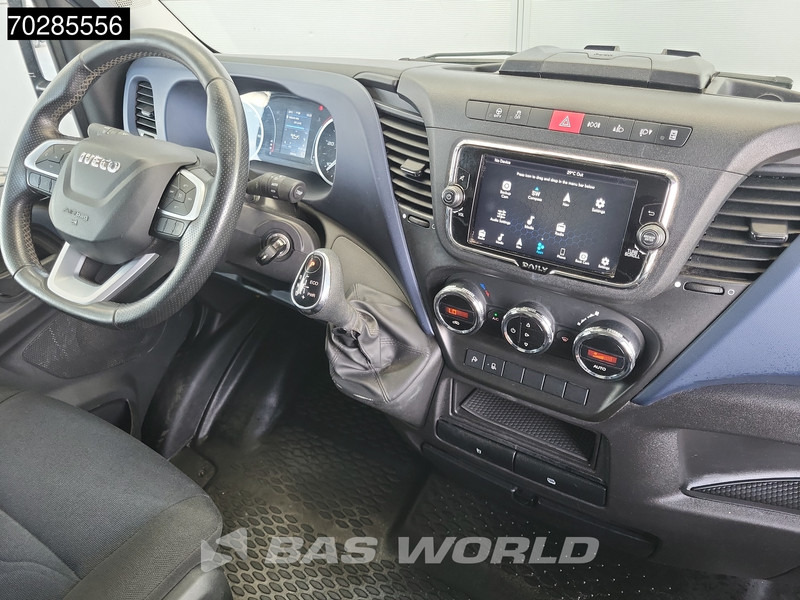 Fourgon utilitaire Iveco Daily 35S18 3.0L Automaat L2H2 3,5t Trekhaak LED Navi Airco Cruise Camera Euro6 L2 11m3 Airco Trekhaak Cruise control: photos 10