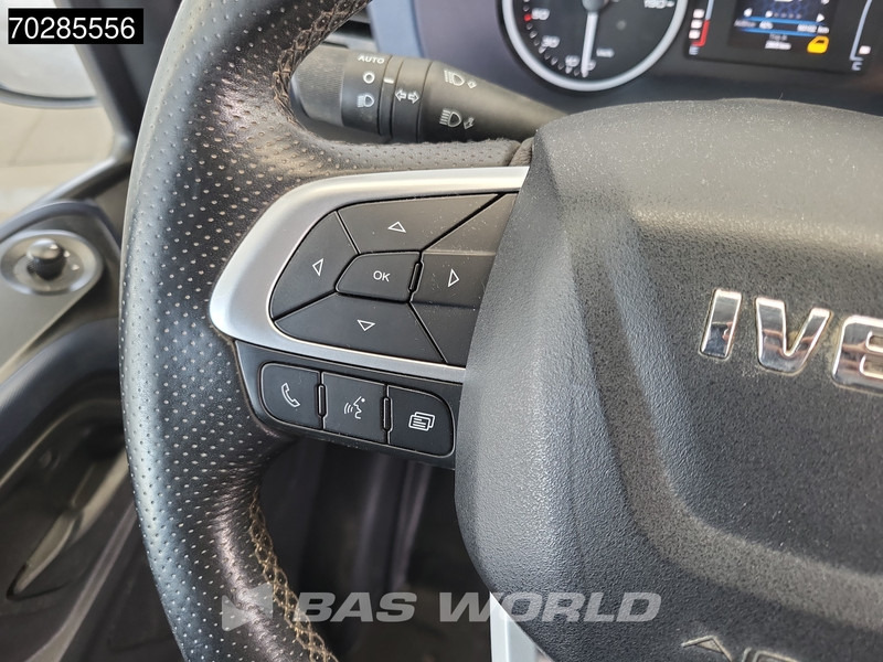 Fourgon utilitaire Iveco Daily 35S18 3.0L Automaat L2H2 3,5t Trekhaak LED Navi Airco Cruise Camera Euro6 L2 11m3 Airco Trekhaak Cruise control: photos 18