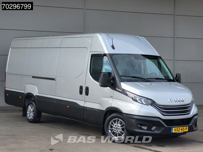 Iveco Daily 35S18 3.0L Automaat L3H2 3,5t Trekhaak 180PK LED ACC Navi Camera APK 08-2026 Euro6 L4H2 Airco Trekhaak - Fourgon utilitaire: photos 3 Iveco Daily 35S18 3.0L Automaat L3H2 3,5t Trekhaak 180PK LED ACC Navi Camera APK 08-2026 Euro6 L4H2 Airco Trekhaak - Fourgon utilitaire: photos 3