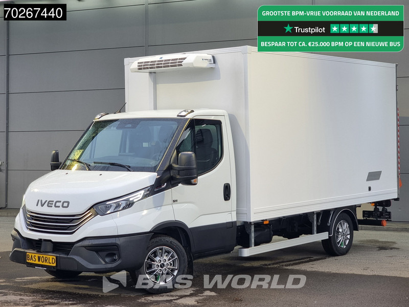 Iveco Daily 35S18 3.0L Laadklep Koelwagen Vriezer Thermoking V-200 MAX 220V stekker -18 LED Navi Airco ACC Koel Koeler Kühler Kühlwagen Kühl - Véhicule utilitaire frigorifique: photos 1 Iveco Daily 35S18 3.0L Laadklep Koelwagen Vriezer Thermoking V-200 MAX 220V stekker -18 LED Navi Airco ACC Koel Koeler Kühler Kühlwagen Kühl - Véhicule utilitaire frigorifique: photos 1