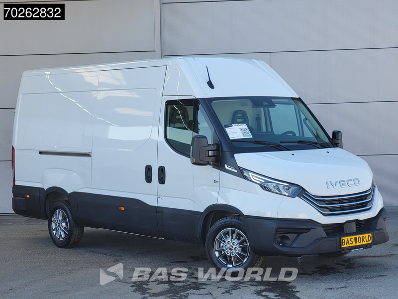 Iveco Daily 35S21 210PK 3.0L Automaat 2025 model L2H2 ACC LED CarPlay Velgen Camera 12m3 Airco - Fourgon utilitaire: photos 2 Iveco Daily 35S21 210PK 3.0L Automaat 2025 model L2H2 ACC LED CarPlay Velgen Camera 12m3 Airco - Fourgon utilitaire: photos 2