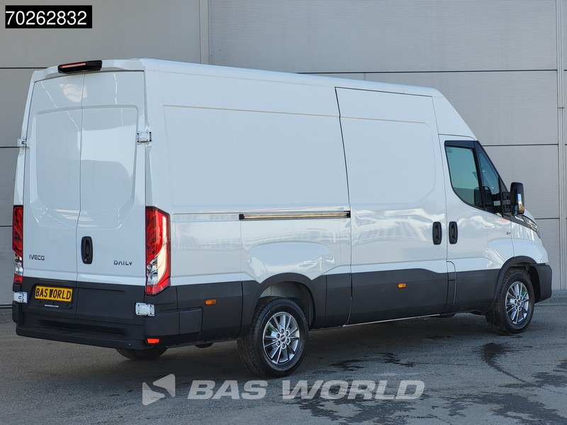 Iveco Daily 35S21 210PK 3.0L Automaat 2025 model L2H2 ACC LED CarPlay Velgen Camera 12m3 Airco - Fourgon utilitaire: photos 3 Iveco Daily 35S21 210PK 3.0L Automaat 2025 model L2H2 ACC LED CarPlay Velgen Camera 12m3 Airco - Fourgon utilitaire: photos 3
