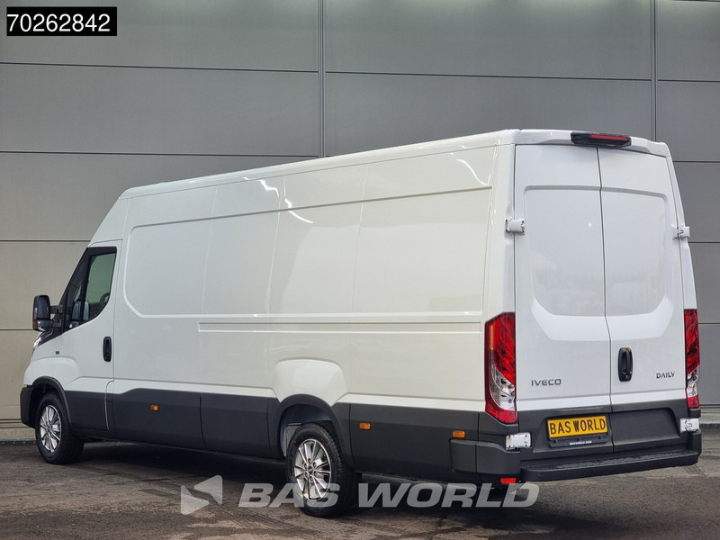 Iveco Daily 35S21 210PK 3.0L Automaat 2025 model L3H2 ACC LED CarPlay Velgen Camera 16m3 Airco - Fourgon utilitaire: photos 2 Iveco Daily 35S21 210PK 3.0L Automaat 2025 model L3H2 ACC LED CarPlay Velgen Camera 16m3 Airco - Fourgon utilitaire: photos 2