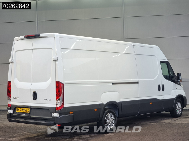 Iveco Daily 35S21 210PK 3.0L Automaat 2025 model L3H2 ACC LED CarPlay Velgen Camera 16m3 Airco - Fourgon utilitaire: photos 5 Iveco Daily 35S21 210PK 3.0L Automaat 2025 model L3H2 ACC LED CarPlay Velgen Camera 16m3 Airco - Fourgon utilitaire: photos 5