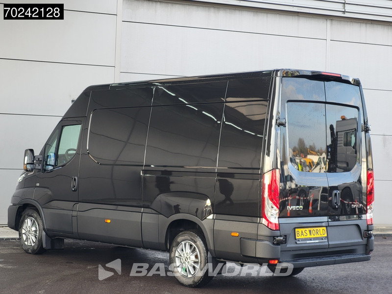 Iveco Daily 35S21 210PK Automaat 2025 model L2H2 ACC LED Navi Velgen Camera 12m3 Airco - Fourgon utilitaire: photos 2 Iveco Daily 35S21 210PK Automaat 2025 model L2H2 ACC LED Navi Velgen Camera 12m3 Airco - Fourgon utilitaire: photos 2