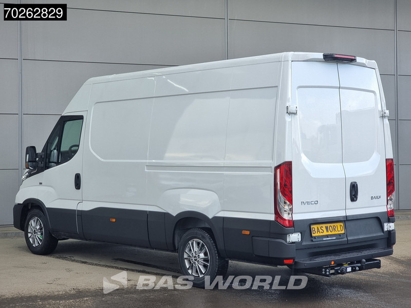 Iveco Daily 35S21 3.0L Automaat 2025 model L2H2 Trekhaak Tacho ACC LED CarPlay Velgen Camera L2H2 12m3 Airco Trekhaak - Fourgon utilitaire: photos 3 Iveco Daily 35S21 3.0L Automaat 2025 model L2H2 Trekhaak Tacho ACC LED CarPlay Velgen Camera L2H2 12m3 Airco Trekhaak - Fourgon utilitaire: photos 3