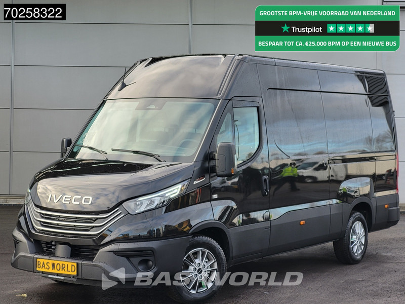 Iveco Daily 35S21 3.0L Automaat 210PK L2H2 2025-Model 3,5t Trekvermogen ACC LED CarPlay Camera Parkeersensoren Velgen Euro6 L2 12m3 Airco - Fourgon utilitaire: photos 1 Iveco Daily 35S21 3.0L Automaat 210PK L2H2 2025-Model 3,5t Trekvermogen ACC LED CarPlay Camera Parkeersensoren Velgen Euro6 L2 12m3 Airco - Fourgon utilitaire: photos 1