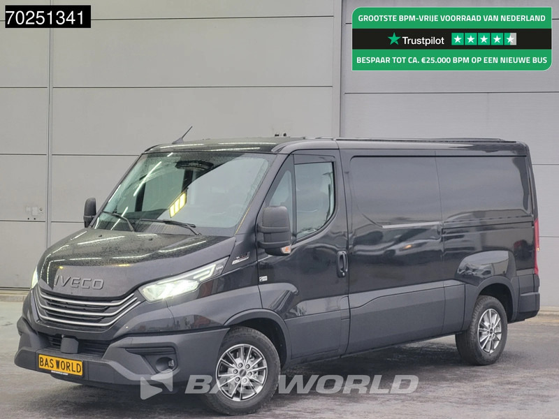 Iveco Daily 35S21 3.0L Automaat Laag dak L2H1 2025model LED Navi ACC Camera 8m3 Airco Trekhaak - Fourgon utilitaire: photos 1 Iveco Daily 35S21 3.0L Automaat Laag dak L2H1 2025model LED Navi ACC Camera 8m3 Airco Trekhaak - Fourgon utilitaire: photos 1