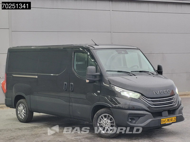Iveco Daily 35S21 3.0L Automaat Laag dak L2H1 2025model LED Navi ACC Camera 8m3 Airco Trekhaak - Fourgon utilitaire: photos 5 Iveco Daily 35S21 3.0L Automaat Laag dak L2H1 2025model LED Navi ACC Camera 8m3 Airco Trekhaak - Fourgon utilitaire: photos 5