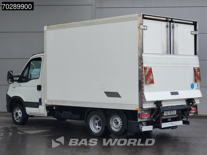 Iveco Daily 40C15 BE-Combi 75Plus Koelwagen Laadklep Carrier Xarios 350 Zijdeur Achterdeuren Airco Cruise Camera Koel Koeler Kühl Kühler Küh - Véhicule utilitaire frigorifique: photos 2 Iveco Daily 40C15 BE-Combi 75Plus Koelwagen Laadklep Carrier Xarios 350 Zijdeur Achterdeuren Airco Cruise Camera Koel Koeler Kühl Kühler Küh - Véhicule utilitaire frigorifique: photos 2
