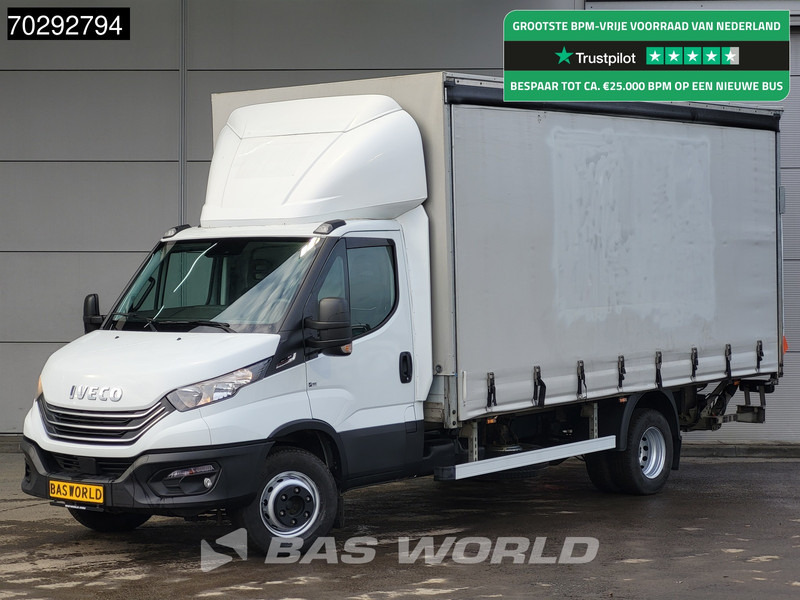 Iveco Daily 60C18 3.0L Automaat Laadklep 180PK Schuifzeilen Zeilen Airco Cruise D'Hollandia Euro6 Schuifzeil Koffer Gesloten laadbak Airco C - Véhicule utilitaire plateau baché: photos 1 Iveco Daily 60C18 3.0L Automaat Laadklep 180PK Schuifzeilen Zeilen Airco Cruise D'Hollandia Euro6 Schuifzeil Koffer Gesloten laadbak Airco C - Véhicule utilitaire plateau baché: photos 1