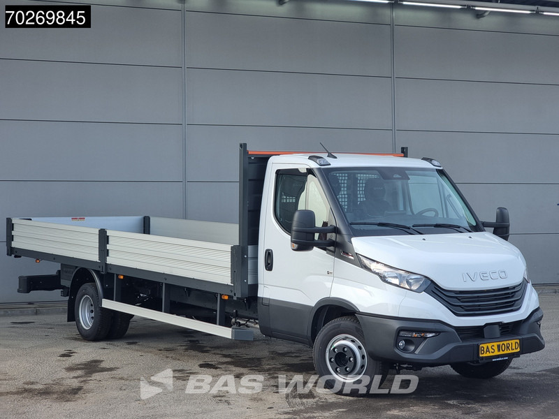 Iveco Daily 70C18 3.0L Automaat 525cm Open laadbak XXL Trekhaak ACC Navi Airco Pickup Pritsche 5m3 Airco Trekhaak - Fourgon plateau: photos 3 Iveco Daily 70C18 3.0L Automaat 525cm Open laadbak XXL Trekhaak ACC Navi Airco Pickup Pritsche 5m3 Airco Trekhaak - Fourgon plateau: photos 3
