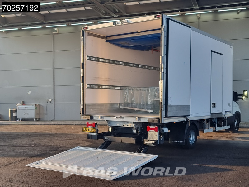 Iveco Daily 72C21 3.0L Koelwagen Laadklep Thermo King T-600R 380V Luchtvering Koelwagen Airco Cruise Camera Koeler Koel Kühlwagen 28m3 Airco - Véhicule utilitaire frigorifique: photos 3 Iveco Daily 72C21 3.0L Koelwagen Laadklep Thermo King T-600R 380V Luchtvering Koelwagen Airco Cruise Camera Koeler Koel Kühlwagen 28m3 Airco - Véhicule utilitaire frigorifique: photos 3