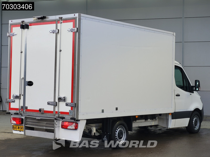 Mercedes-Benz Sprinter 314 CDI Automaat Bakwagen Gekoeld Thermo King V200 MAX Airco Camera Parkeersensoren Euro6 Koeler Koelwagen Kühlwagen Kühlkoffer - Véhicule utilitaire frigorifique: photos 5 Mercedes-Benz Sprinter 314 CDI Automaat Bakwagen Gekoeld Thermo King V200 MAX Airco Camera Parkeersensoren Euro6 Koeler Koelwagen Kühlwagen Kühlkoffer - Véhicule utilitaire frigorifique: photos 5