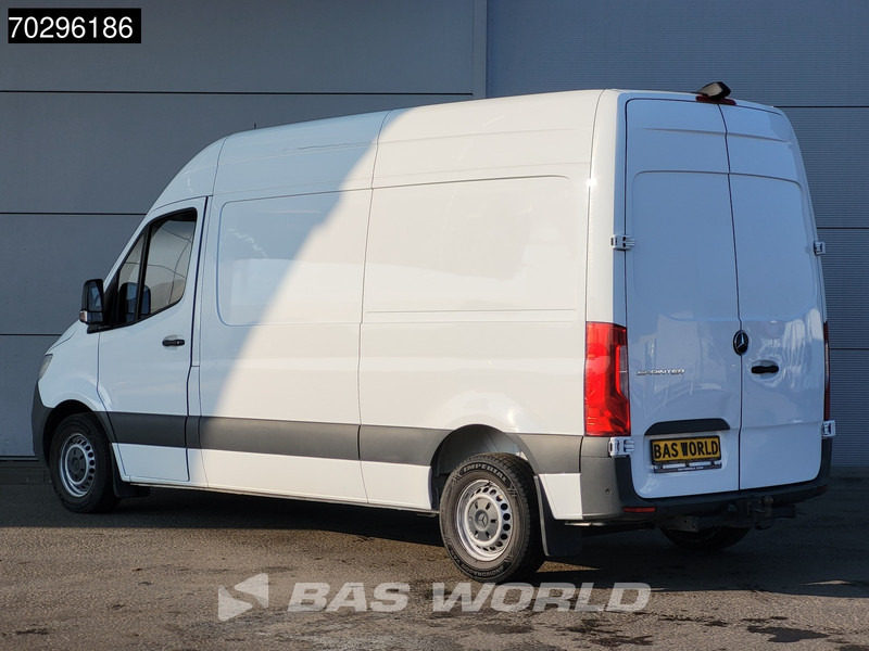 Mercedes-Benz Sprinter 314 CDI Automaat L2H2 Trekhaak Airco Cruise Camera Parkeersensoren MBUX CarPlay Standkachel Euro6 L2 Airco Trekhaak - Fourgon utilitaire: photos 2 Mercedes-Benz Sprinter 314 CDI Automaat L2H2 Trekhaak Airco Cruise Camera Parkeersensoren MBUX CarPlay Standkachel Euro6 L2 Airco Trekhaak - Fourgon utilitaire: photos 2