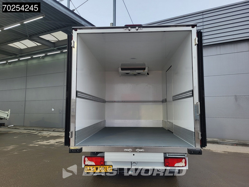 Mercedes-Benz Sprinter 315 CDI Automaat Koelwagen Thermo King V-300max 230V stekker Bakwagen Koel Kühlwagen Airco - Véhicule utilitaire frigorifique: photos 3 Mercedes-Benz Sprinter 315 CDI Automaat Koelwagen Thermo King V-300max 230V stekker Bakwagen Koel Kühlwagen Airco - Véhicule utilitaire frigorifique: photos 3