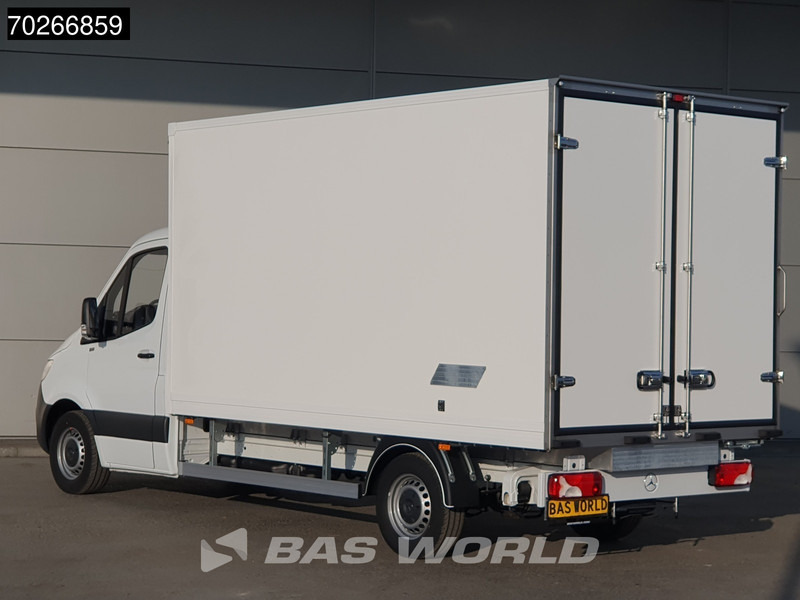 Mercedes-Benz Sprinter 315 CDI Koelwagen Achterdeuren Thermo King C-250 Airco Carplay MBUX Koel Koeler Kühl Kühler Kühlwagen Kühlkoffer 17m3 Airco - Véhicule utilitaire frigorifique: photos 2 Mercedes-Benz Sprinter 315 CDI Koelwagen Achterdeuren Thermo King C-250 Airco Carplay MBUX Koel Koeler Kühl Kühler Kühlwagen Kühlkoffer 17m3 Airco - Véhicule utilitaire frigorifique: photos 2