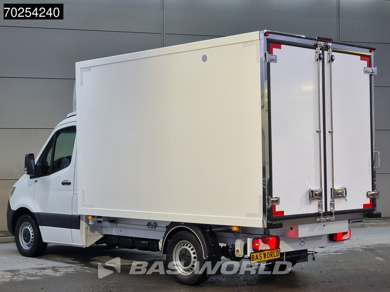 Mercedes-Benz Sprinter 315 CDI Koelwagen Thermo King V-300max 230V stekker Bakwagen Koel Kühlwagen 13m3 Airco Cruise control - Véhicule utilitaire frigorifique: photos 2 Mercedes-Benz Sprinter 315 CDI Koelwagen Thermo King V-300max 230V stekker Bakwagen Koel Kühlwagen 13m3 Airco Cruise control - Véhicule utilitaire frigorifique: photos 2