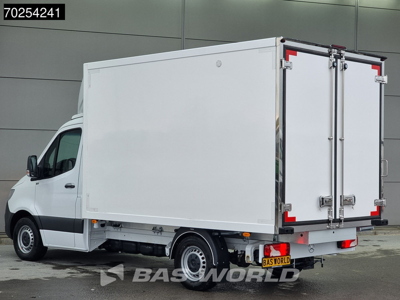 Mercedes-Benz Sprinter 315 CDI Koelwagen Thermo King V-300max 230V stekker Bakwagen Koel Kühlwagen 13m3 Airco Cruise control - Véhicule utilitaire frigorifique: photos 2 Mercedes-Benz Sprinter 315 CDI Koelwagen Thermo King V-300max 230V stekker Bakwagen Koel Kühlwagen 13m3 Airco Cruise control - Véhicule utilitaire frigorifique: photos 2