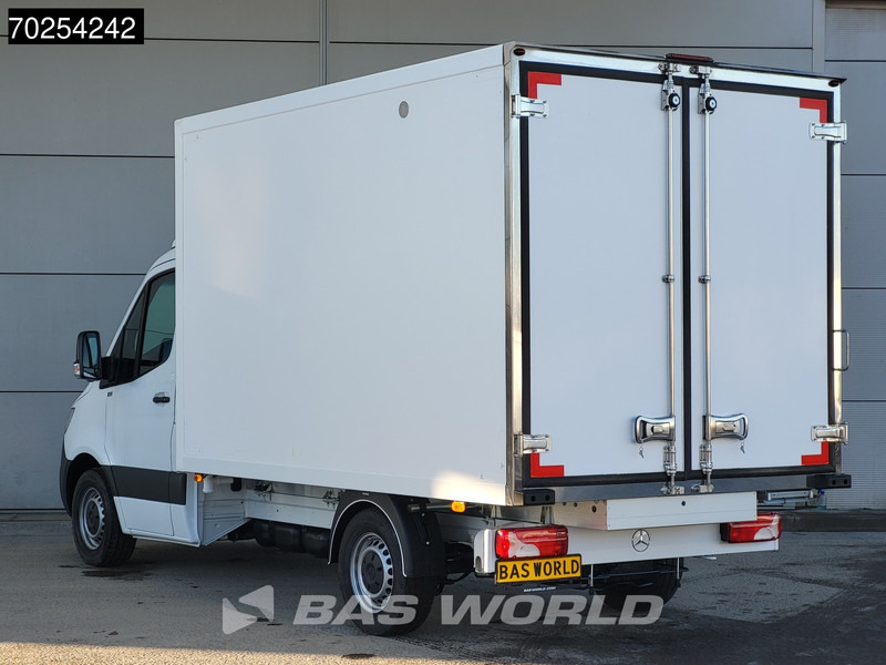 Mercedes-Benz Sprinter 315 CDI Koelwagen Thermo King V-300max 230V stekker Bakwagen Koel Kühlwagen 13m3 Airco - Véhicule utilitaire frigorifique: photos 2 Mercedes-Benz Sprinter 315 CDI Koelwagen Thermo King V-300max 230V stekker Bakwagen Koel Kühlwagen 13m3 Airco - Véhicule utilitaire frigorifique: photos 2