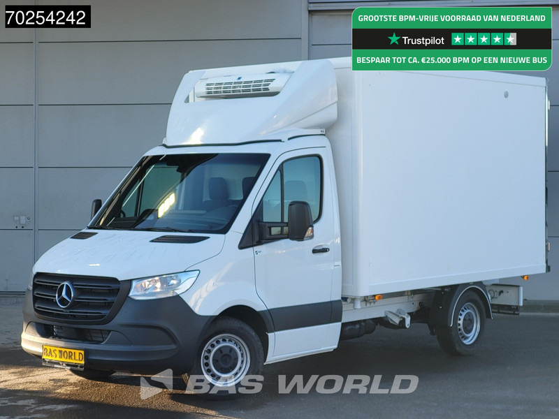 Mercedes-Benz Sprinter 315 CDI Koelwagen Thermo King V-300max 230V stekker Bakwagen Koel Kühlwagen 13m3 Airco - Véhicule utilitaire frigorifique: photos 1 Mercedes-Benz Sprinter 315 CDI Koelwagen Thermo King V-300max 230V stekker Bakwagen Koel Kühlwagen 13m3 Airco - Véhicule utilitaire frigorifique: photos 1