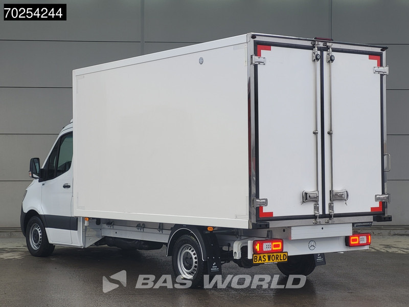 Mercedes-Benz Sprinter 315 CDI Koelwagen Thermo King V-300max 230V stekker Bakwagen Koel Kühlwagen 16m3 Airco Cruise control - Véhicule utilitaire frigorifique: photos 2 Mercedes-Benz Sprinter 315 CDI Koelwagen Thermo King V-300max 230V stekker Bakwagen Koel Kühlwagen 16m3 Airco Cruise control - Véhicule utilitaire frigorifique: photos 2