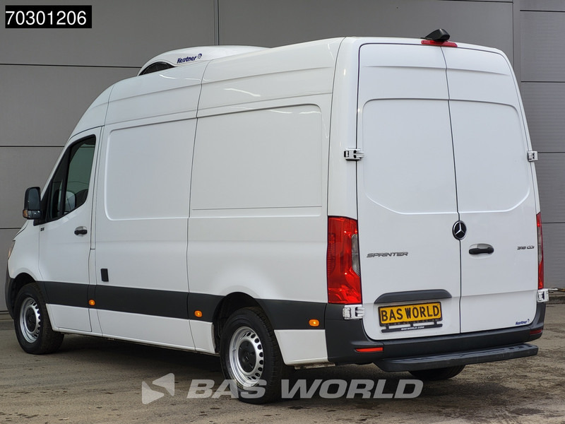 Mercedes-Benz Sprinter 316 CDI Koelwagen Kerstner L2H2 230v Stekker L2H2 Airco Camera Euro6 L2 Koel Koeler Kühl Kühler Kühlkastenwagen Kühlwagen Airco - Véhicule utilitaire frigorifique: photos 2 Mercedes-Benz Sprinter 316 CDI Koelwagen Kerstner L2H2 230v Stekker L2H2 Airco Camera Euro6 L2 Koel Koeler Kühl Kühler Kühlkastenwagen Kühlwagen Airco - Véhicule utilitaire frigorifique: photos 2