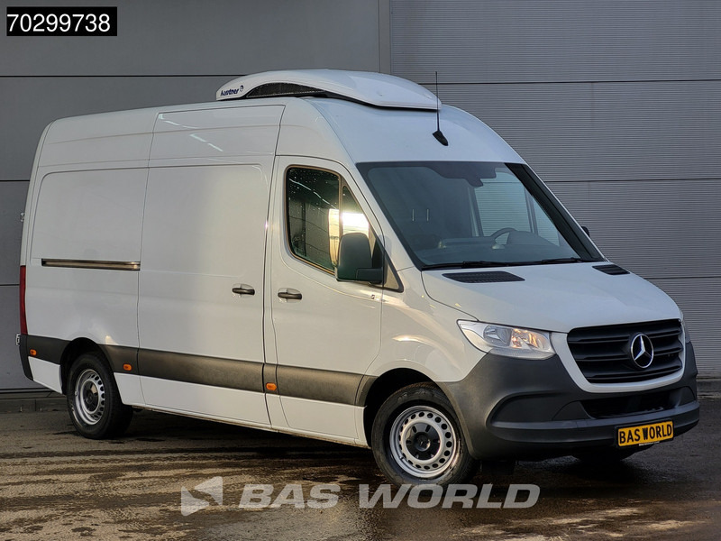 Mercedes-Benz Sprinter 316 CDI Koelwagen Kerstner L2H2 230v Stekker L2H2 Airco Camera Euro6 L2 Koel Koeler Kühl Kühler Kühlkastenwagen Kühlwagen Airco - Véhicule utilitaire frigorifique: photos 5 Mercedes-Benz Sprinter 316 CDI Koelwagen Kerstner L2H2 230v Stekker L2H2 Airco Camera Euro6 L2 Koel Koeler Kühl Kühler Kühlkastenwagen Kühlwagen Airco - Véhicule utilitaire frigorifique: photos 5