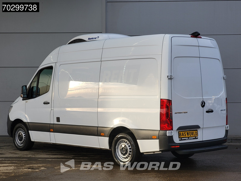 Mercedes-Benz Sprinter 316 CDI Koelwagen Kerstner L2H2 230v Stekker L2H2 Airco Camera Euro6 L2 Koel Koeler Kühl Kühler Kühlkastenwagen Kühlwagen Airco - Véhicule utilitaire frigorifique: photos 2 Mercedes-Benz Sprinter 316 CDI Koelwagen Kerstner L2H2 230v Stekker L2H2 Airco Camera Euro6 L2 Koel Koeler Kühl Kühler Kühlkastenwagen Kühlwagen Airco - Véhicule utilitaire frigorifique: photos 2