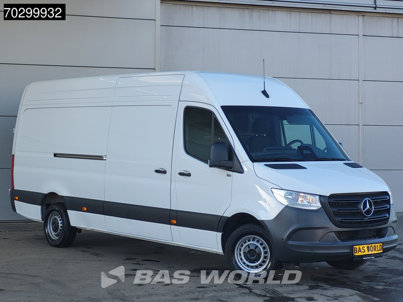 Mercedes-Benz Sprinter 317 CDI Automaat 2025 Model L3H2 Airco Cruise Camera Parkeersensoren 10inch MBUX CarPlay Euro6 L3 Airco Cruise control - Fourgon utilitaire: photos 3 Mercedes-Benz Sprinter 317 CDI Automaat 2025 Model L3H2 Airco Cruise Camera Parkeersensoren 10inch MBUX CarPlay Euro6 L3 Airco Cruise control - Fourgon utilitaire: photos 3