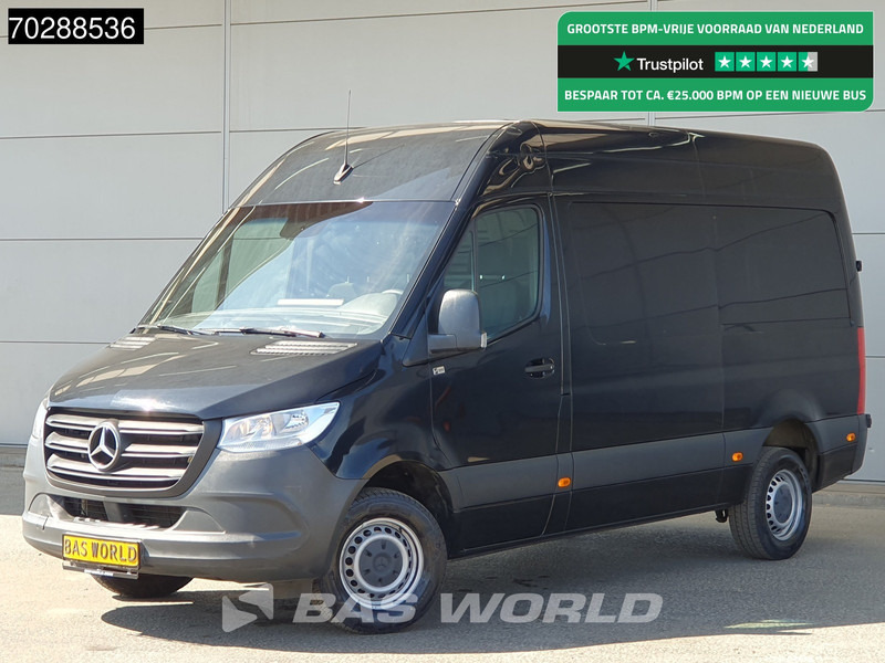 Mercedes-Benz Sprinter 317 CDI Automaat L2H2 3500KG Trekhaak Airco Camera MBUX CarPlay Euro6 L2 12m3 Airco Trekhaak - Fourgon utilitaire: photos 1 Mercedes-Benz Sprinter 317 CDI Automaat L2H2 3500KG Trekhaak Airco Camera MBUX CarPlay Euro6 L2 12m3 Airco Trekhaak - Fourgon utilitaire: photos 1