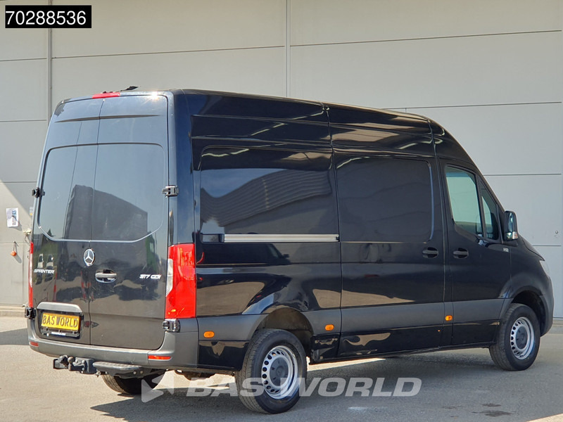 Mercedes-Benz Sprinter 317 CDI Automaat L2H2 3500KG Trekhaak Airco Camera MBUX CarPlay Euro6 L2 12m3 Airco Trekhaak - Fourgon utilitaire: photos 5 Mercedes-Benz Sprinter 317 CDI Automaat L2H2 3500KG Trekhaak Airco Camera MBUX CarPlay Euro6 L2 12m3 Airco Trekhaak - Fourgon utilitaire: photos 5