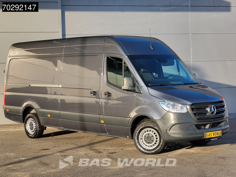 Mercedes-Benz Sprinter 317 CDI Automaat L3H2 3,5t Trekhaak 170PK Navi Airco Cruise Camera Parkeersensoren MBUX CarPlay Euro6 L3 15m3 Airco Trekhaak Cru - Fourgon utilitaire: photos 3 Mercedes-Benz Sprinter 317 CDI Automaat L3H2 3,5t Trekhaak 170PK Navi Airco Cruise Camera Parkeersensoren MBUX CarPlay Euro6 L3 15m3 Airco Trekhaak Cru - Fourgon utilitaire: photos 3