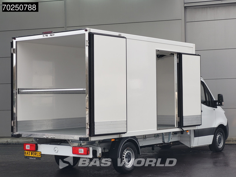 Mercedes-Benz Sprinter 317 CDI Koelwagen Thermo King V-300max 230V stekker Bakwagen Koel Kühlwagen 16m3 Airco Cruise control - Véhicule utilitaire frigorifique: photos 5 Mercedes-Benz Sprinter 317 CDI Koelwagen Thermo King V-300max 230V stekker Bakwagen Koel Kühlwagen 16m3 Airco Cruise control - Véhicule utilitaire frigorifique: photos 5