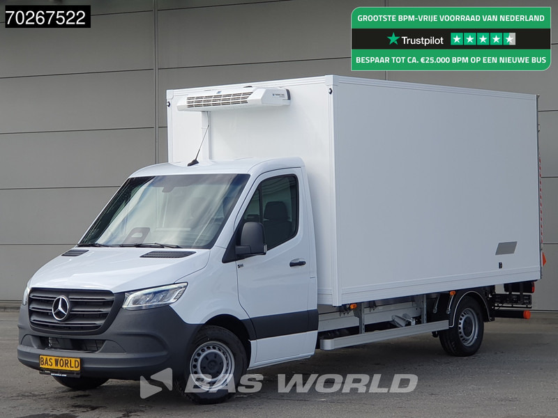 Mercedes-Benz Sprinter 317 CDI Koelwagen Vriezer Laadklep Thermo King V-200 MAX 230V Stekker LED Airco Euro6 Koel Koeler Kühl Kühler Vries Vriezer Kühl - Véhicule utilitaire frigorifique: photos 1 Mercedes-Benz Sprinter 317 CDI Koelwagen Vriezer Laadklep Thermo King V-200 MAX 230V Stekker LED Airco Euro6 Koel Koeler Kühl Kühler Vries Vriezer Kühl - Véhicule utilitaire frigorifique: photos 1