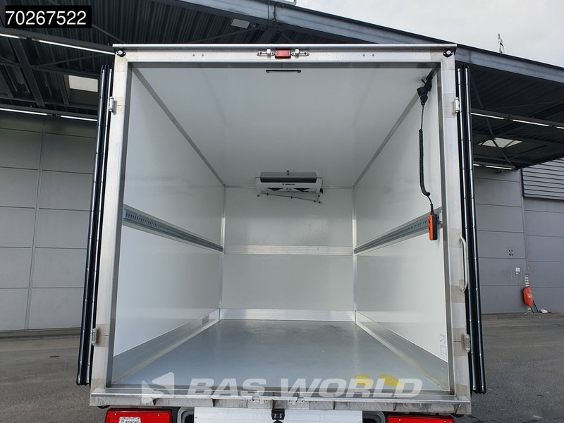 Mercedes-Benz Sprinter 317 CDI Koelwagen Vriezer Laadklep Thermo King V-200 MAX 230V Stekker LED Airco Euro6 Koel Koeler Kühl Kühler Vries Vriezer Kühl - Véhicule utilitaire frigorifique: photos 3 Mercedes-Benz Sprinter 317 CDI Koelwagen Vriezer Laadklep Thermo King V-200 MAX 230V Stekker LED Airco Euro6 Koel Koeler Kühl Kühler Vries Vriezer Kühl - Véhicule utilitaire frigorifique: photos 3