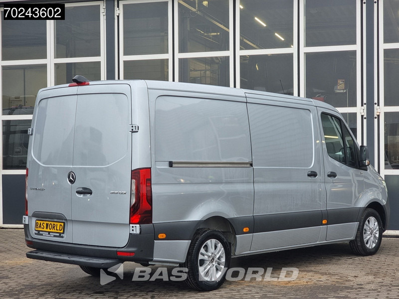 Mercedes-Benz Sprinter 319 CDI Automaat L2H1 2025model ACC LED Navi Camera Velgen 9m3 Airco - Fourgon utilitaire: photos 5 Mercedes-Benz Sprinter 319 CDI Automaat L2H1 2025model ACC LED Navi Camera Velgen 9m3 Airco - Fourgon utilitaire: photos 5