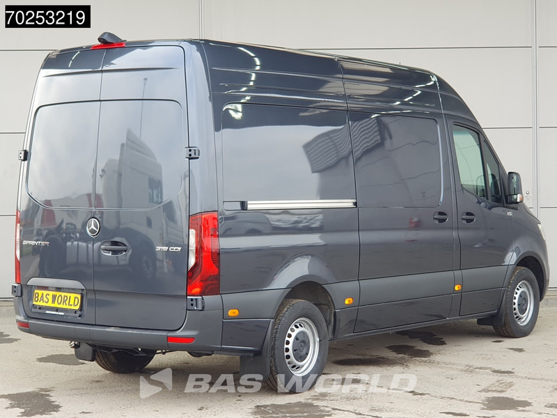 Mercedes-Benz Sprinter 319 CDI Automaat L2H2 model 2025 Camera MBUX LED Airco Cruise 10m3 Airco Cruise control - Fourgon utilitaire: photos 5 Mercedes-Benz Sprinter 319 CDI Automaat L2H2 model 2025 Camera MBUX LED Airco Cruise 10m3 Airco Cruise control - Fourgon utilitaire: photos 5