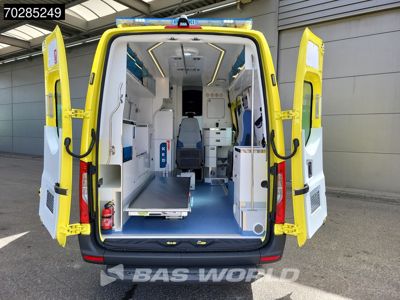 Mercedes-Benz Sprinter 319 CDI Automaat Nieuw! Complete Ambulance Ziekenwagen Rettungswagen Krankenwagen 11m3 Airco Cruise control - Ambulance: photos 3 Mercedes-Benz Sprinter 319 CDI Automaat Nieuw! Complete Ambulance Ziekenwagen Rettungswagen Krankenwagen 11m3 Airco Cruise control - Ambulance: photos 3