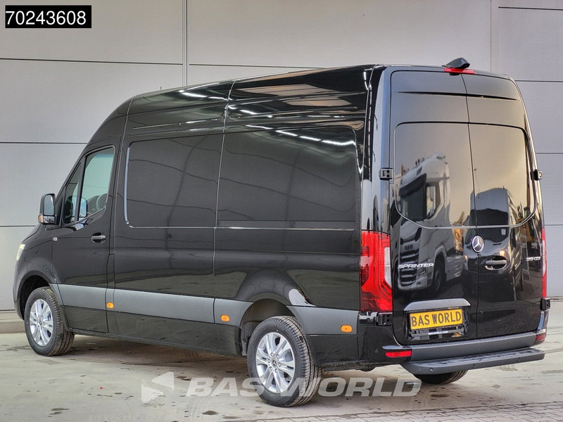 Mercedes-Benz Sprinter 319 CDI Automaat Nwe model! L2H2 ACC MBUX LED Navi Camera 190 PK L2H2 10m3 Airco - Fourgon utilitaire: photos 2 Mercedes-Benz Sprinter 319 CDI Automaat Nwe model! L2H2 ACC MBUX LED Navi Camera 190 PK L2H2 10m3 Airco - Fourgon utilitaire: photos 2