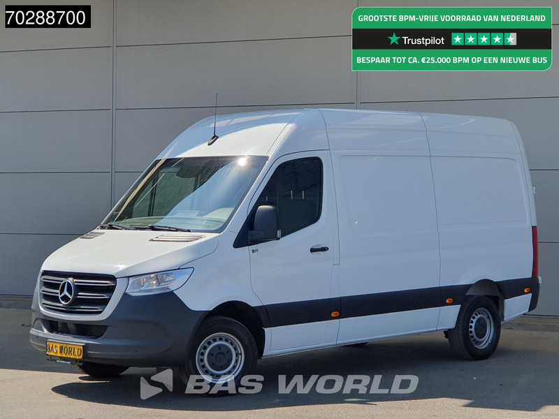 Mercedes-Benz Sprinter 319 CDI COMING SOON! Automaat L2H2 190PK Trekhaak Airco Camera Parkeersensoren Euro6 L2 12m3 Airco Trekhaak - Fourgon utilitaire: photos 1 Mercedes-Benz Sprinter 319 CDI COMING SOON! Automaat L2H2 190PK Trekhaak Airco Camera Parkeersensoren Euro6 L2 12m3 Airco Trekhaak - Fourgon utilitaire: photos 1