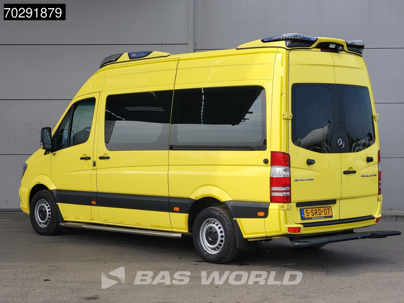 Mercedes-Benz Sprinter 319 CDI Marge! 3.0L V6 Automaat 2x Schuifdeur Airco Cruise Euro6 Krankenwagen Rettungswagen 8m3 Airco Cruise control - Ambulance: photos 2 Mercedes-Benz Sprinter 319 CDI Marge! 3.0L V6 Automaat 2x Schuifdeur Airco Cruise Euro6 Krankenwagen Rettungswagen 8m3 Airco Cruise control - Ambulance: photos 2