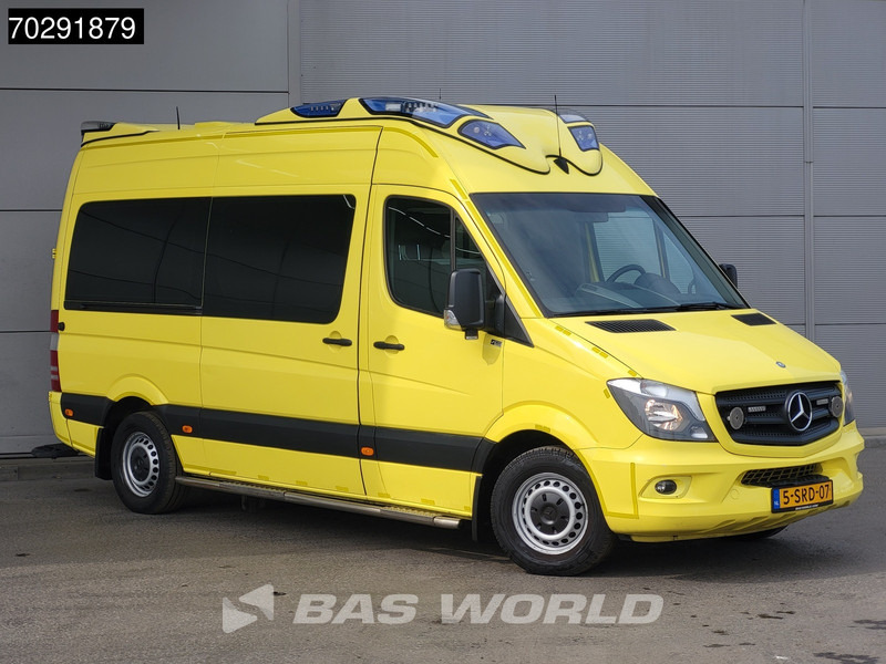 Mercedes-Benz Sprinter 319 CDI Marge! 3.0L V6 Automaat 2x Schuifdeur Airco Cruise Euro6 Krankenwagen Rettungswagen 8m3 Airco Cruise control - Ambulance: photos 5 Mercedes-Benz Sprinter 319 CDI Marge! 3.0L V6 Automaat 2x Schuifdeur Airco Cruise Euro6 Krankenwagen Rettungswagen 8m3 Airco Cruise control - Ambulance: photos 5